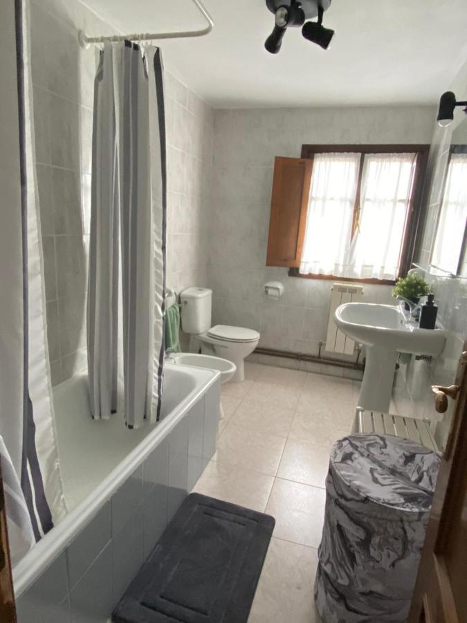 Apartamentos San Juan 2 Lledias 外观 照片